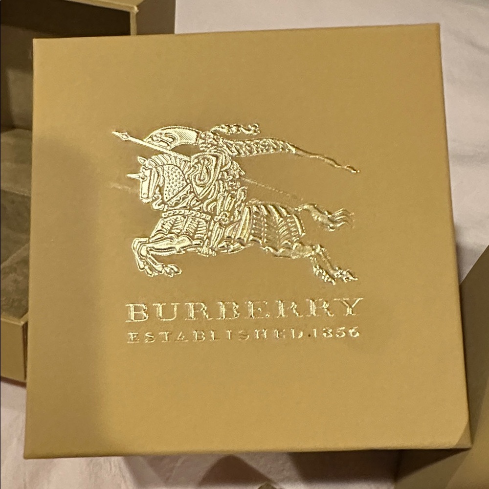 BURBERRY - Two Tone Chronograph Bracelet Watch NWT - Picture 10 of 10